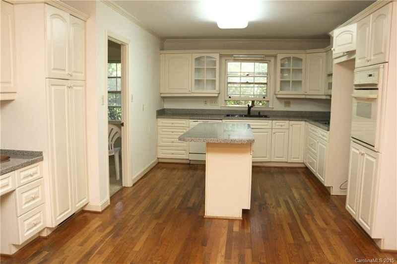 228 Sidesmur Ct, Concord, NC 28025