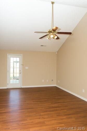 712 Eustis Pl, Charlotte, NC 28214
