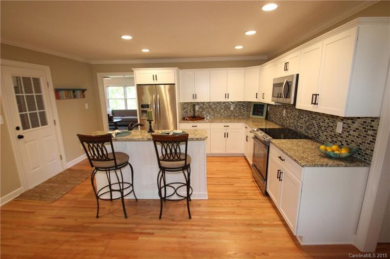 106 Edgewood Cir NE, Concord, NC 28025
