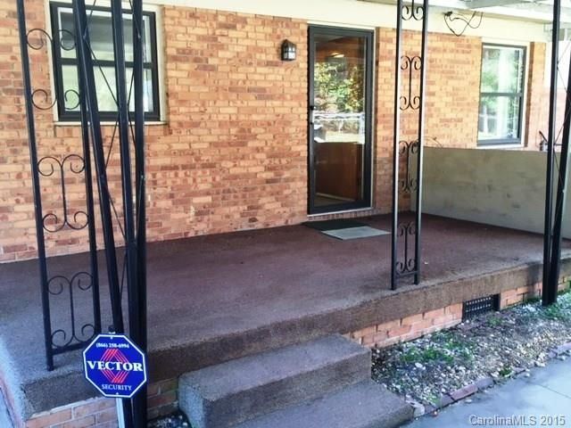 7700 Bellhaven Blvd, Charlotte, NC 28216