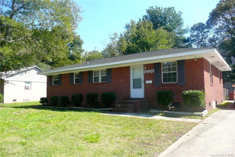 4324 Colebrook Rd, Charlotte, NC 28215