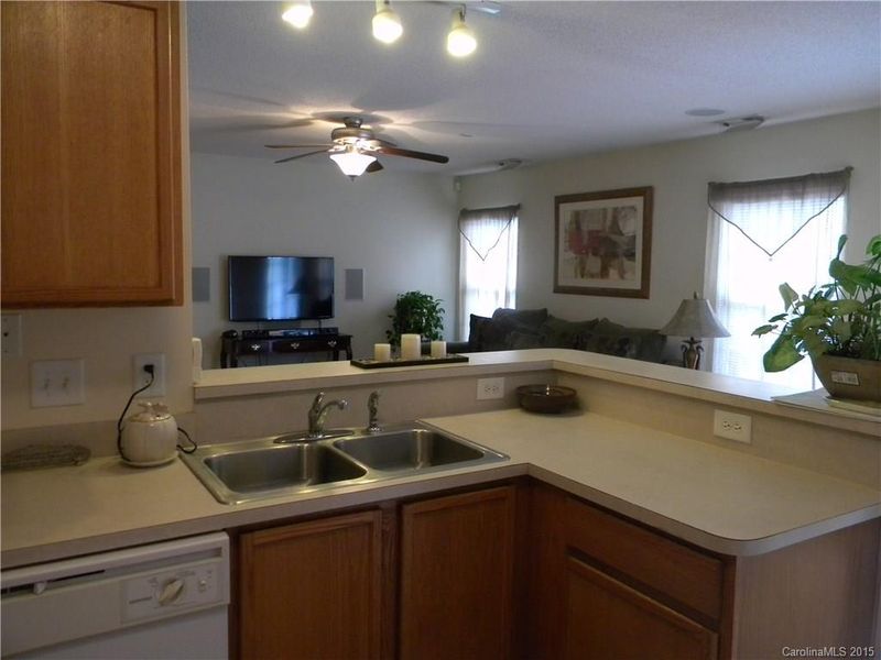 8919 Gerald Dr, Charlotte, NC 28217