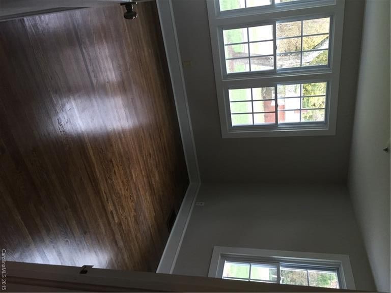 5608 Oak Dr, Charlotte, NC 28214