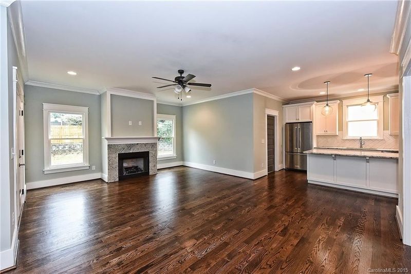 3514 Windsor Dr, Charlotte, NC 28209