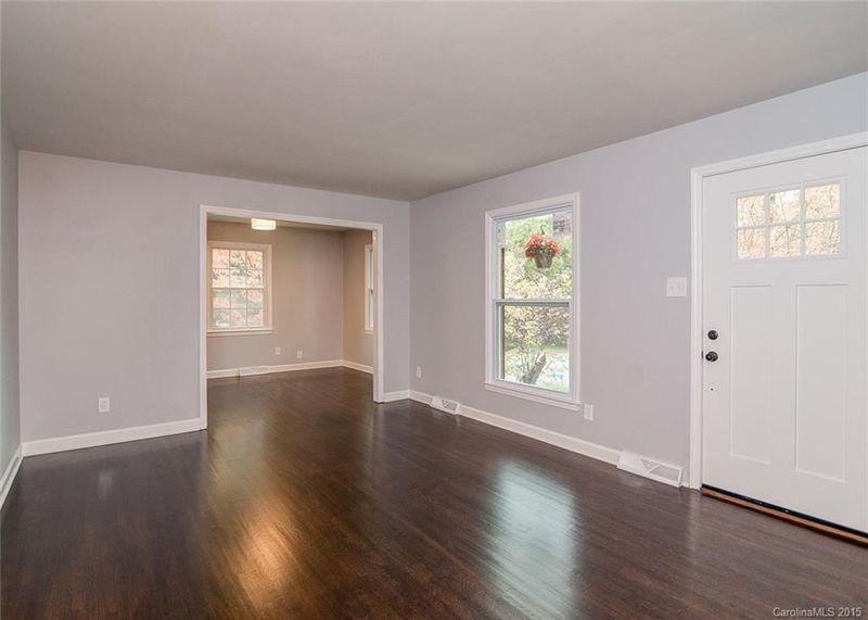 4300 Somerdale Ln, Charlotte, NC 28205
