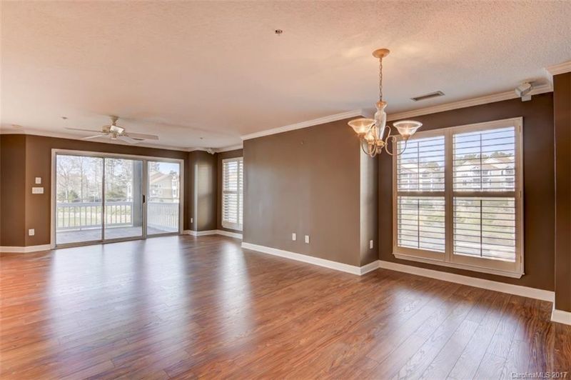 1201 Torrence Cir #2, Davidson, NC 28036