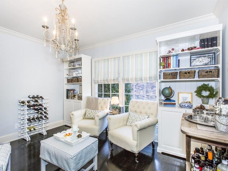 3629 Barclay Downs Dr, Charlotte, NC 28209