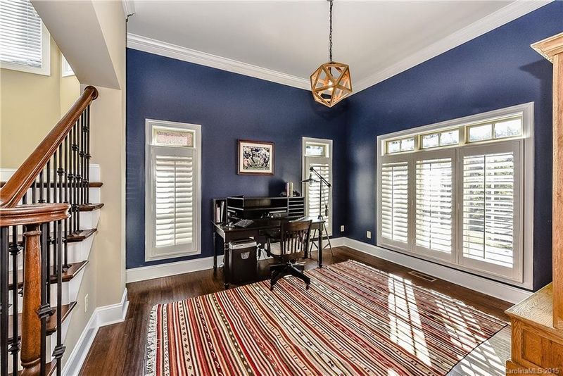 16608 Doves Canyon Ln, Charlotte, NC 28278