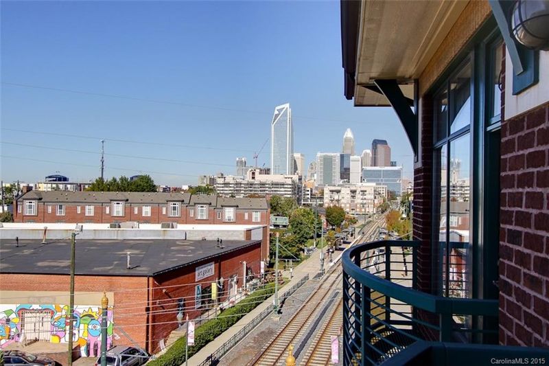 115 E Park Ave #403, Charlotte, NC 28203