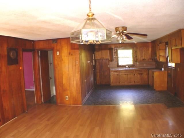 1572 Caskey Rd, Lancaster, SC 29720