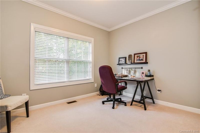 8911 Hammersley Dr, Waxhaw, NC 28173