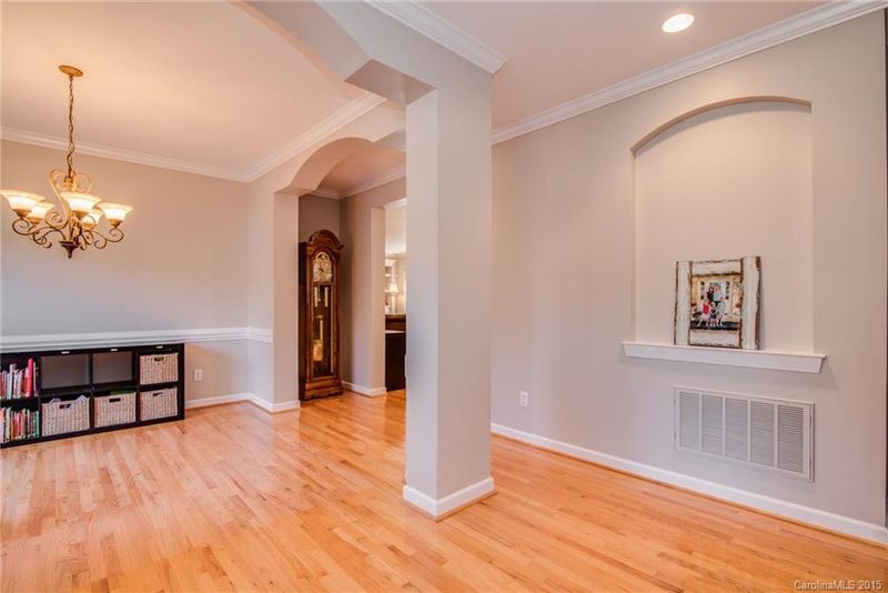 8911 Hammersley Dr, Waxhaw, NC 28173