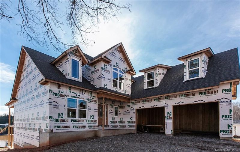 6958 Ingleside Dr, Sherrills Ford, NC 28673