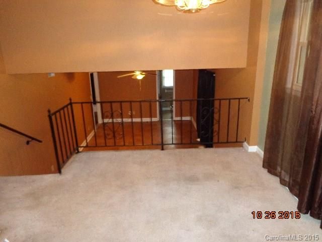6515 Hidden Forest Dr, Charlotte, NC 28213