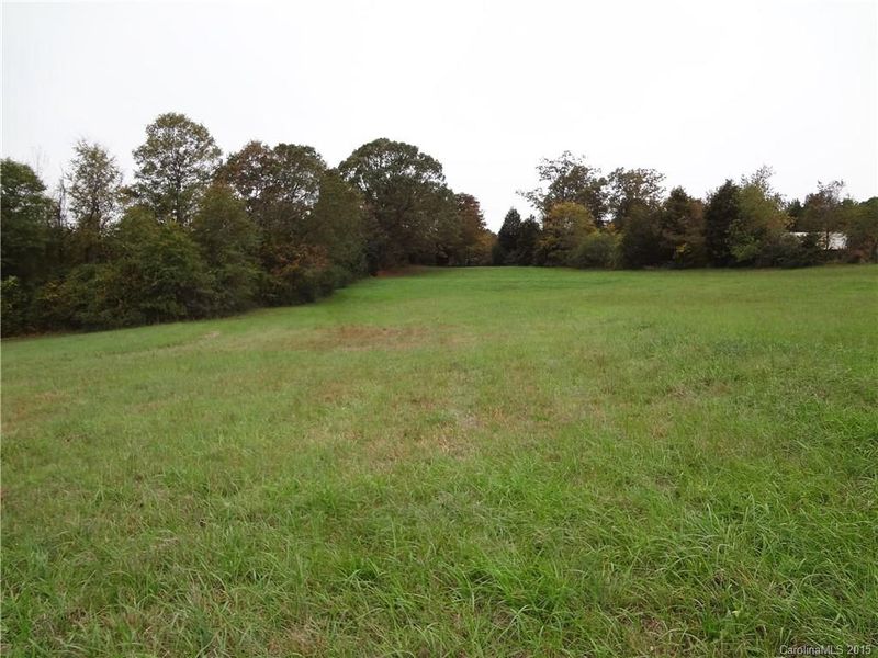 1224 Wildflower Dr, Gastonia, NC 28056