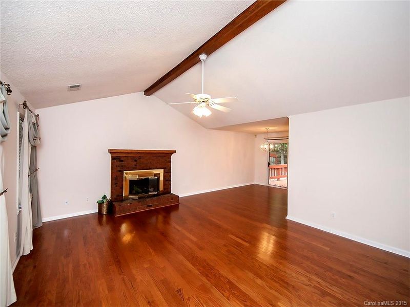 1409 Springmist Dr, Charlotte, NC 28262
