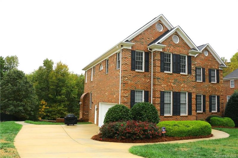 4639 Snow Dr, Harrisburg, NC 28075