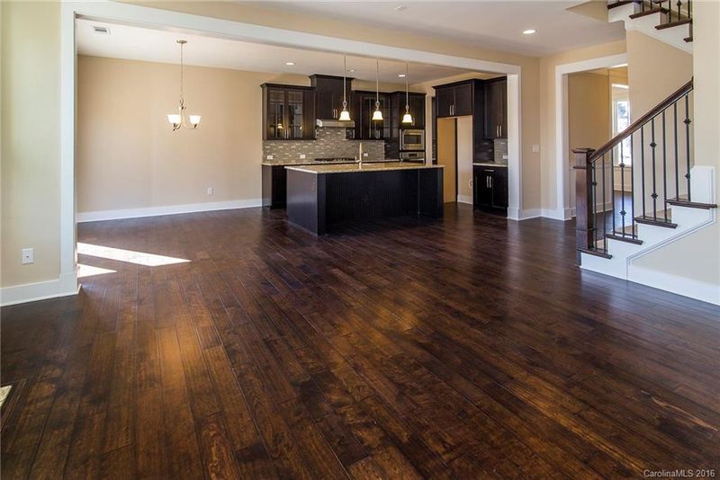 115 Heron Cove Loop #6, Mooresville, NC 28117