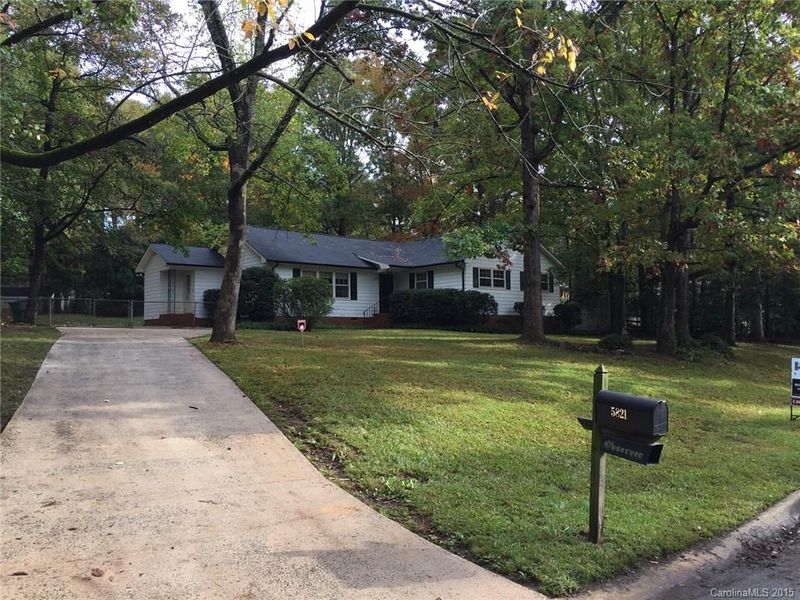 5821 Mcnair Rd, Charlotte, NC 28212