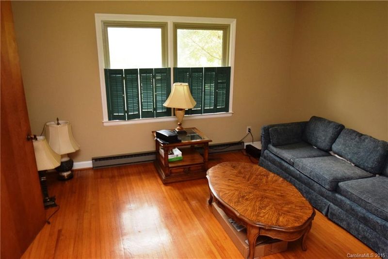 9601 Bartlett Rd, Mint Hill, NC 28227