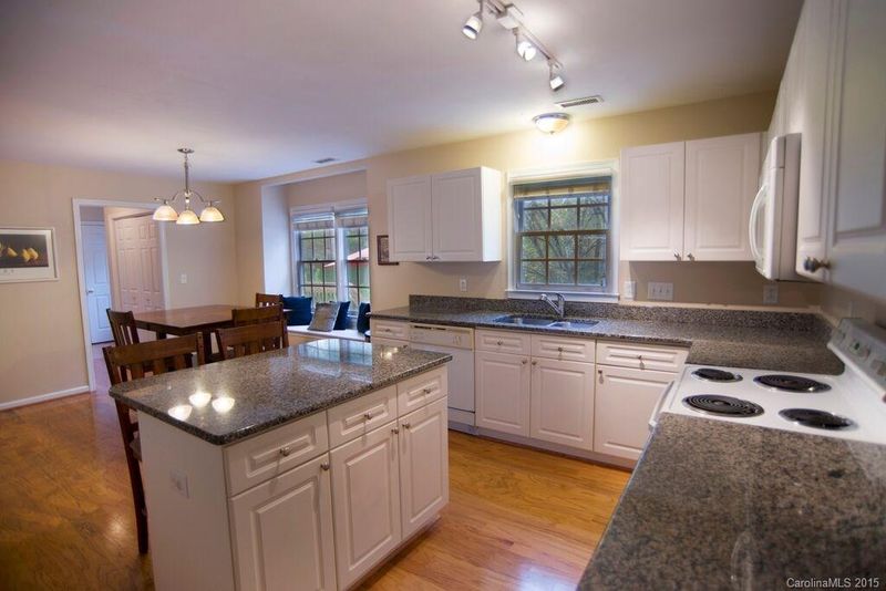 308 Bramwell Pl #79, Matthews, NC 28105