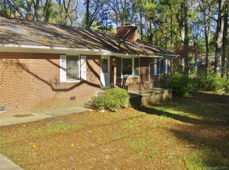 7 Harbor St, York, SC 29745