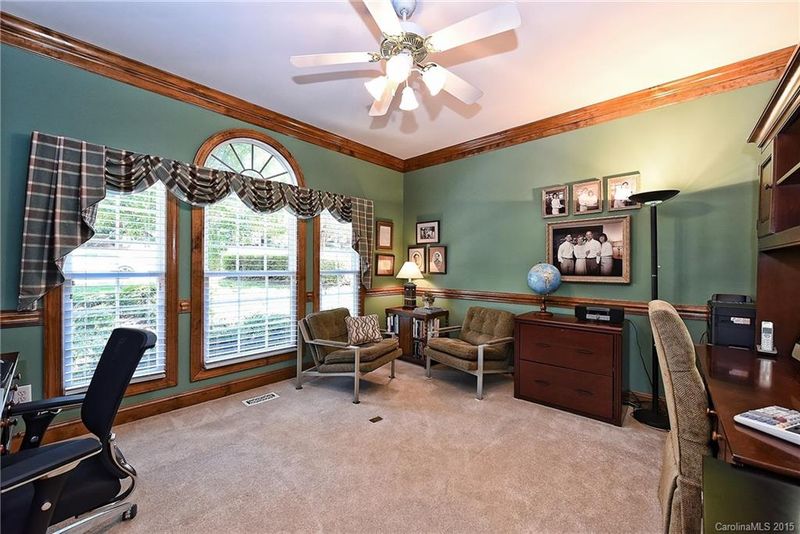 10617 Moss Mill Ln, Charlotte, NC 28277