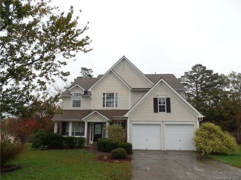 2126 Southwind Dr, Charlotte, NC 28216