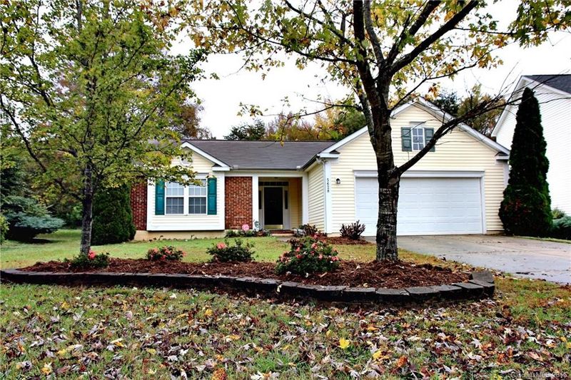 5628 Timbertop Ln, Charlotte, NC 28215