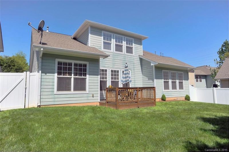 8528 Westmoreland Lake Dr, Cornelius, NC 28031