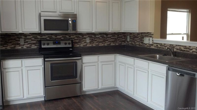 3513 Charterhall Ln, Charlotte, NC 28215