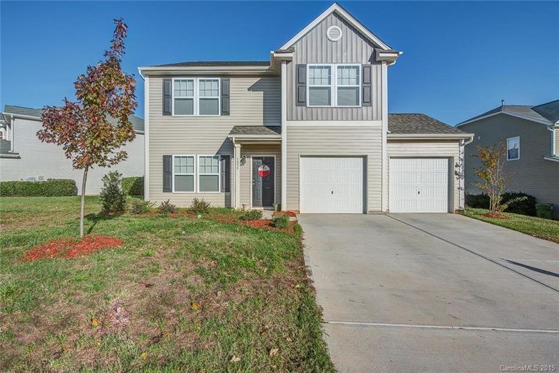 1055 Sapphire Dr, Gastonia, NC 28054