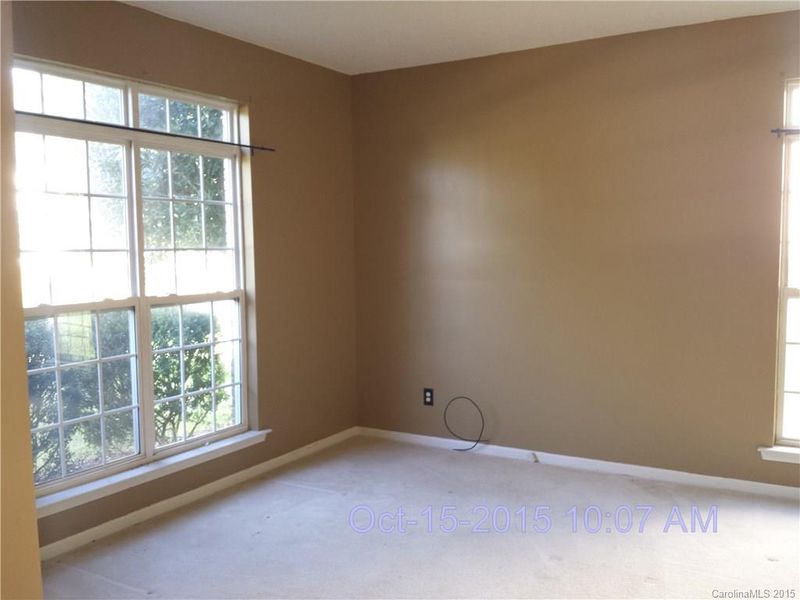 10808 Gold Pan Rd, Charlotte, NC 28215