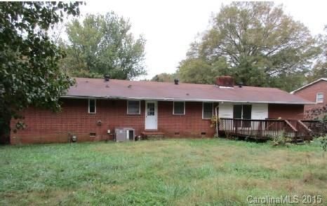 5230 Pinebrook Dr #4, Charlotte, NC 28208