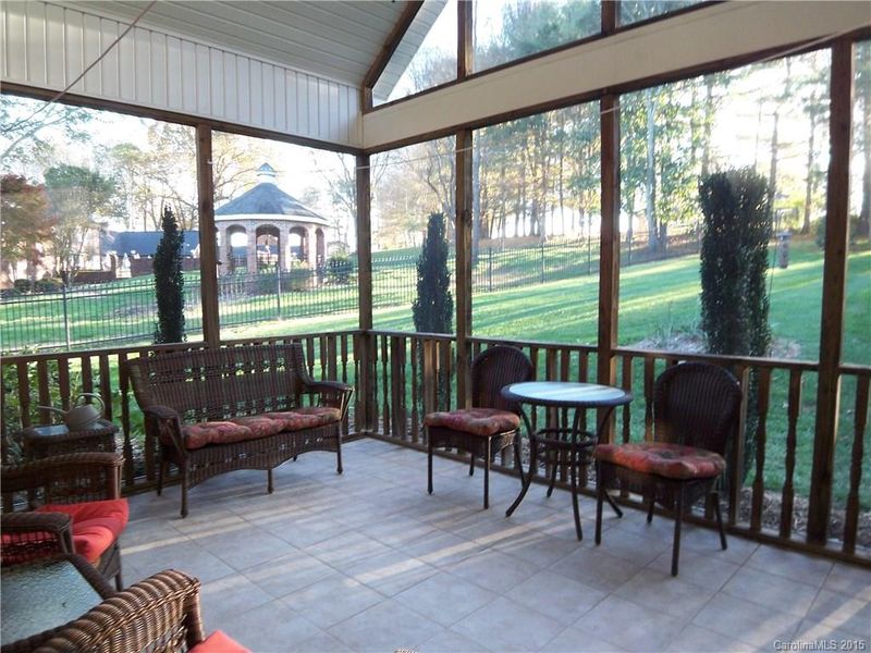338 Baymount Dr, Statesville, NC 28625