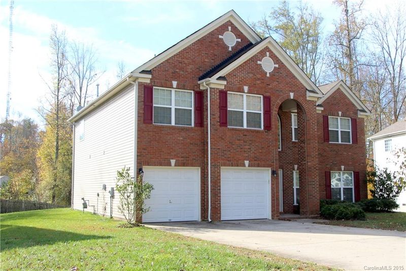 2014 Pin Hook Rd, Charlotte, NC 28215
