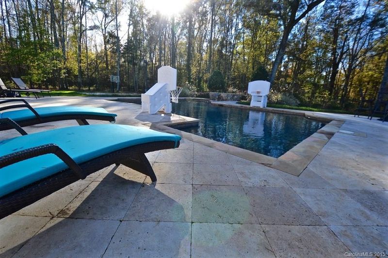 8901 Whirlaway Ln, Marvin, NC 28173