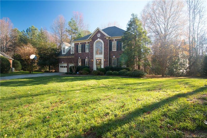 9418 Bideford Ct, Matthews, NC 28105