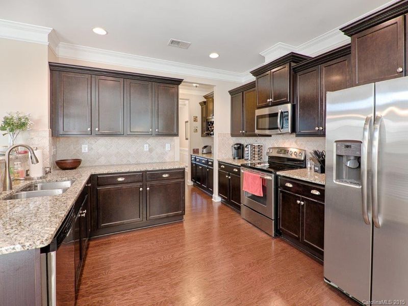 3225 Elyse Manor Ct, Charlotte, NC 28214