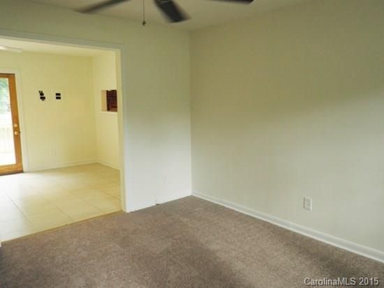1226 Flowe Dr, Matthews, NC 28104