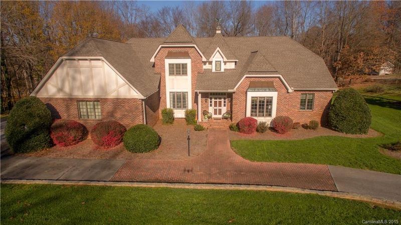 214 Elliott Dr, Troutman, NC 28166