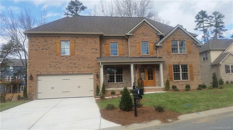 1006 Twin Pines Dr, Matthews, NC 28104