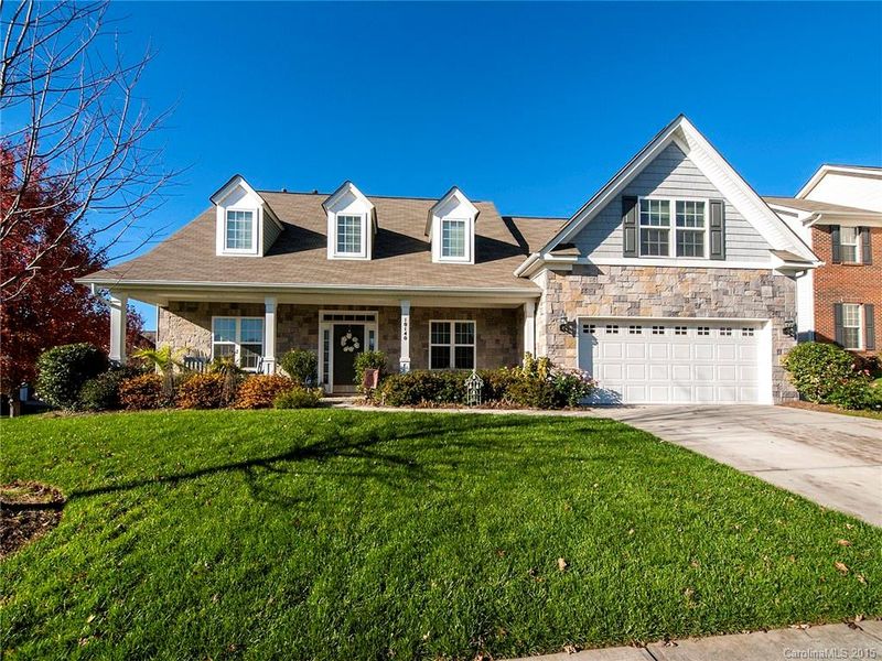 10140 Halkirk Manor Ln, Charlotte, NC 28278