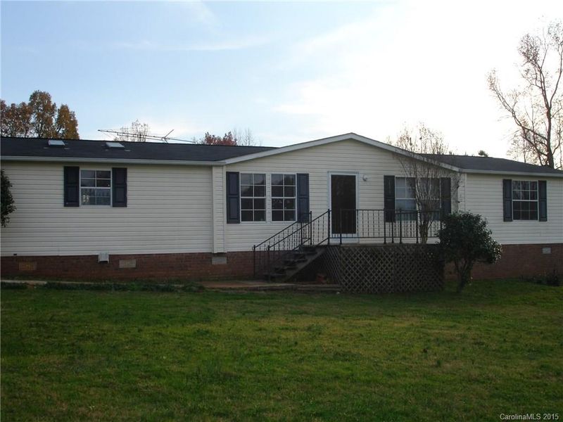 1260 Mount Vernon Rd, Fort Lawn, SC 29714