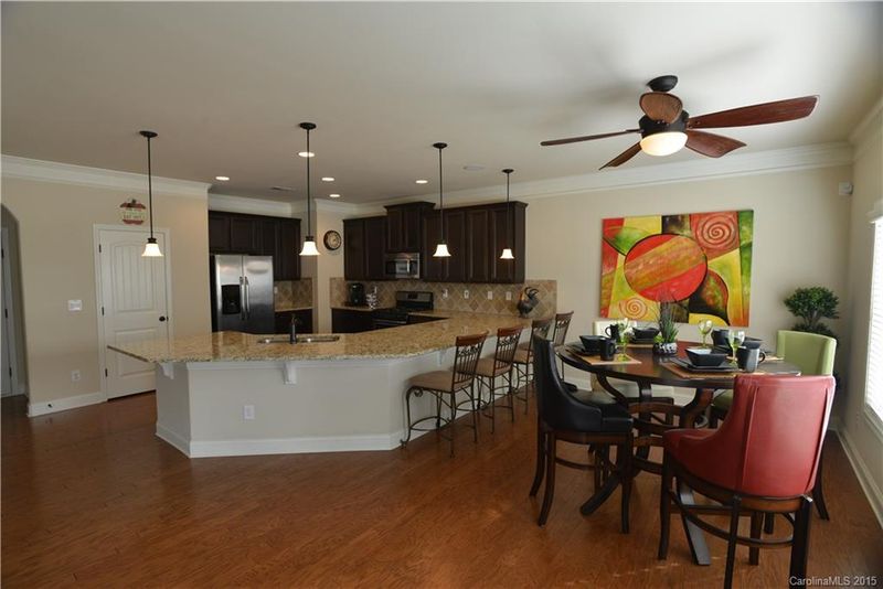 1506 Laurel Hill Dr, Waxhaw, NC 28173