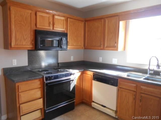 1667 Barbara Ann Cir, Kannapolis, NC 28083