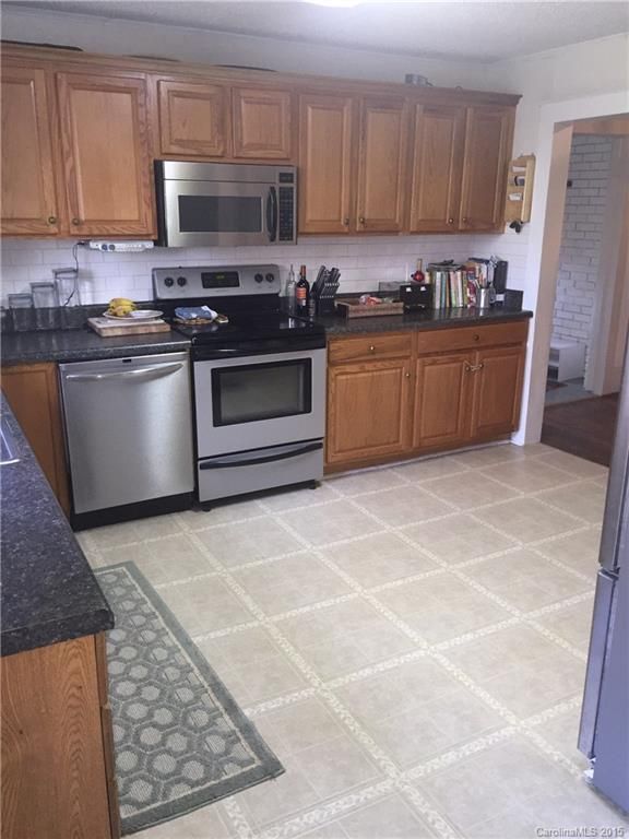 809 Old Charlotte Rd, Concord, NC 28027