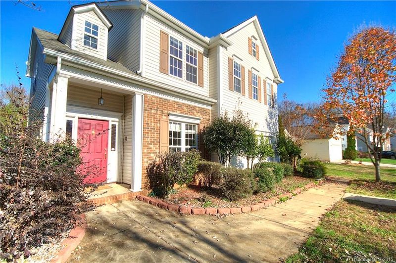 5634 Timbertop Ln, Charlotte, NC 28215