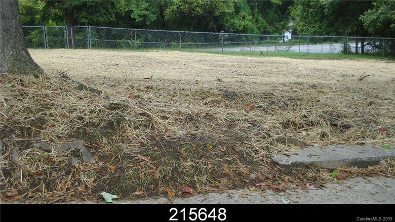 1020 7th Ave, Gastonia, NC 28052