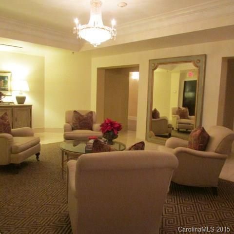 2445 Selwyn Ave #101, Charlotte, NC 28209